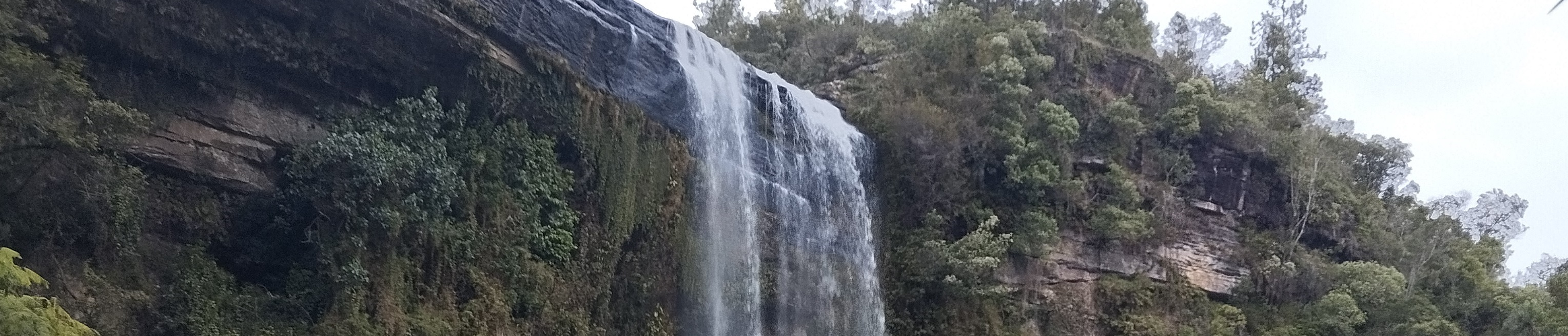 [Imagem panorâmica de Senges ou do cânion]